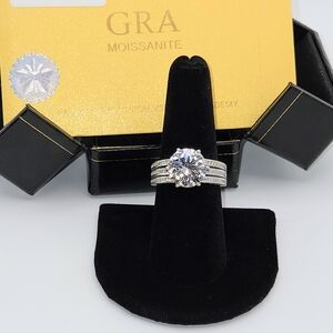 5 ct Moissanite Engagement Ring. Sz 8